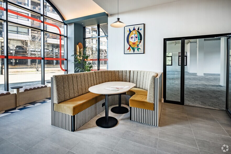 More Photos Of Anchorage Quay, Salford Office For Lease