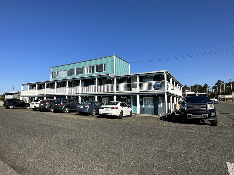 Primary Photo Of 56 Central Ave, Pacific Beach Hotel For Sale