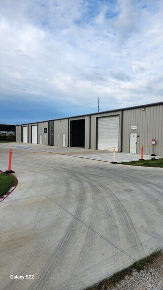 More Photos Of 14566 Industrial Park, Aubrey Warehouse For Sale