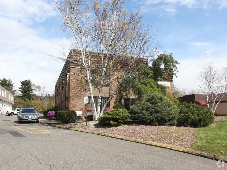 More Photos Of 1850 Silas Deane Hwy, Rocky Hill Office For Sale