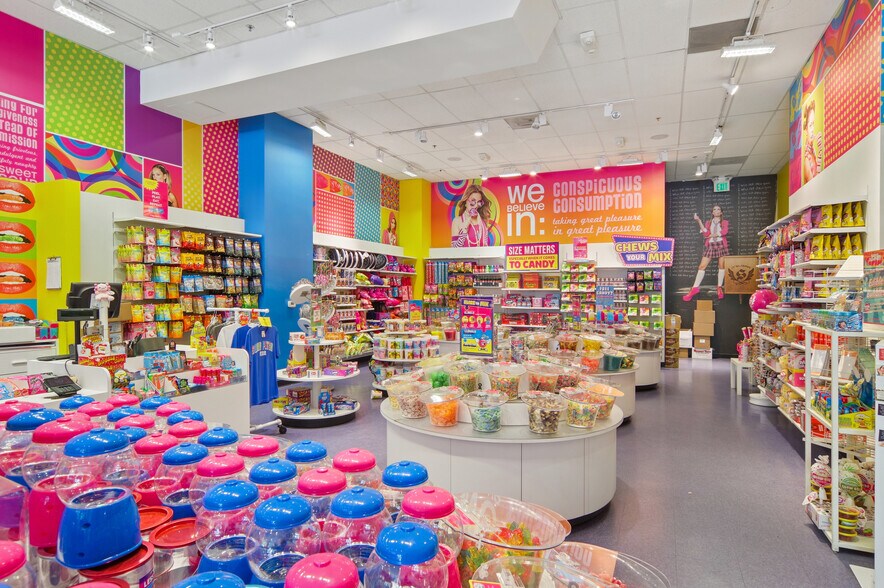 More Photos Of 110 Cooper St, Santa Cruz Office For Sale