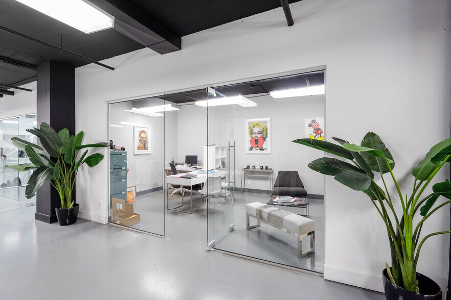 More Photos Of 8815 Av Du Parc, Montréal Loft Creative Space For Sale