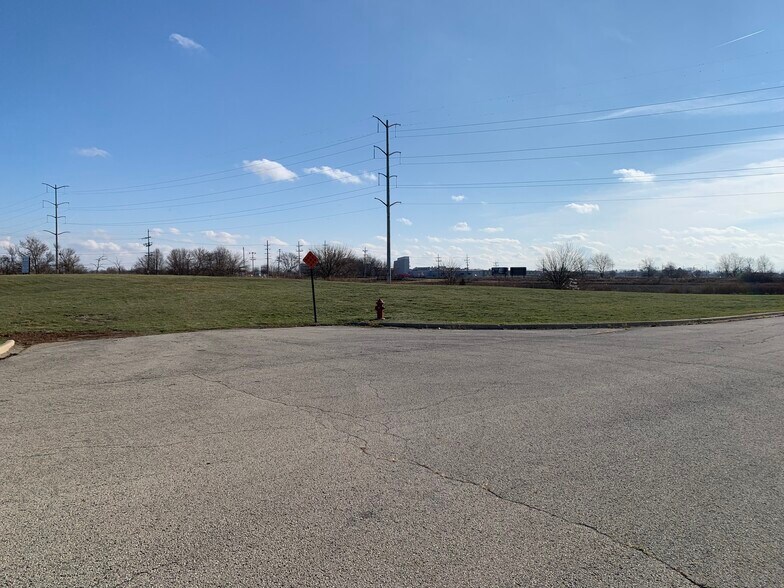 More Photos Of 1 & 2 BOOMBAH Blvd, Yorkville Land For Sale