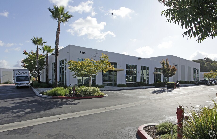 Primary Photo Of 2314 La Mirada Dr, Vista Warehouse For Lease