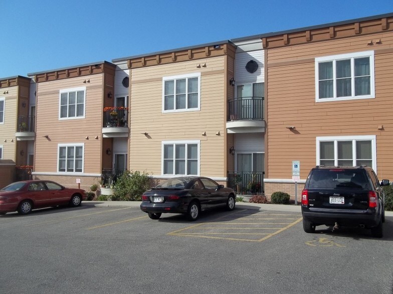 Primary Photo Of 435 Main St, Darlington Apartments For Sale