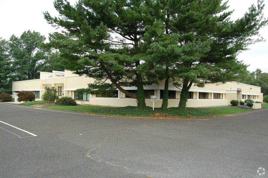More Photos Of 236 NJ-38, Moorestown Office For Lease