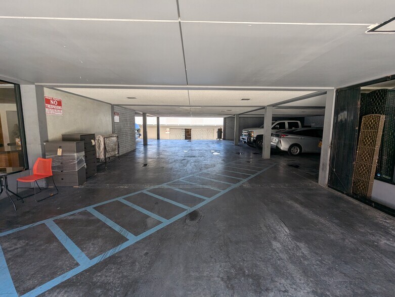 More Photos Of 611 Civic Center Dr W, Santa Ana Loft Creative Space For Sale