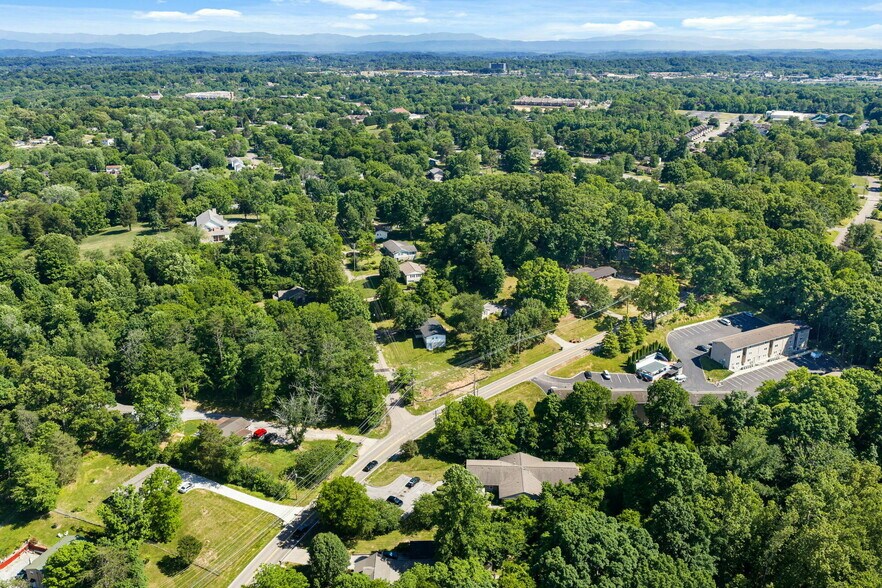More Photos Of 1903 Piney Grove Church Rd, Knoxville Apartments For Sale