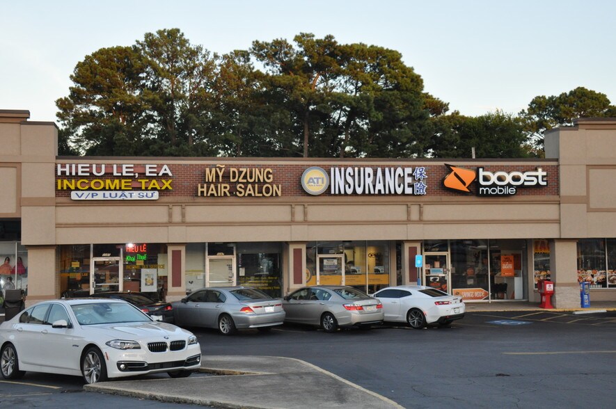 More Photos Of 5053-5087 Buford Hwy NE, Doraville Unknown For Lease