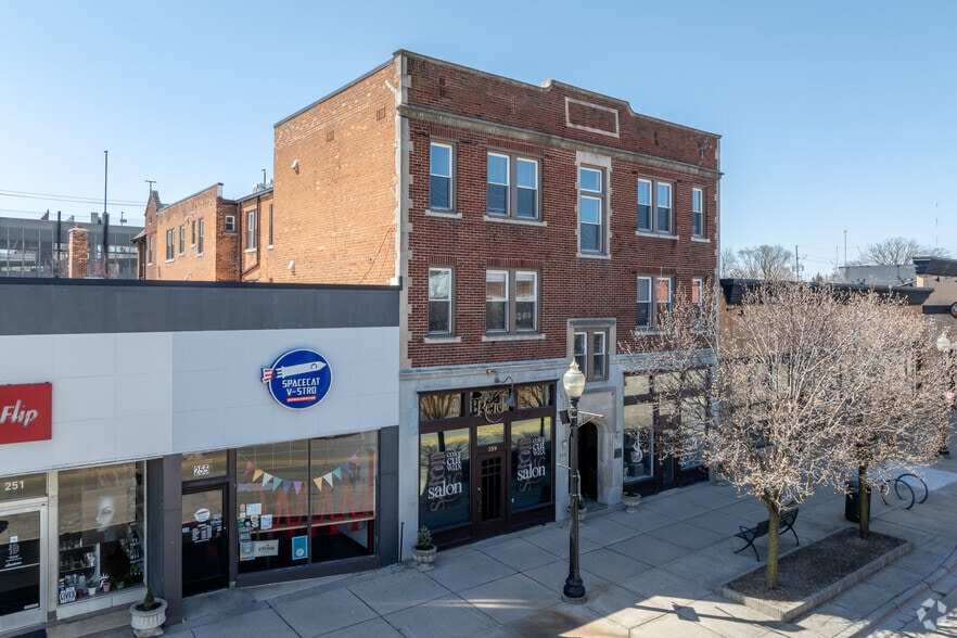 Primary Photo Of 259-263 W 9 Mile Rd, Ferndale Apartments For Sale