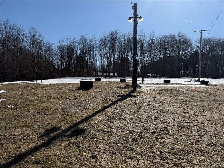 More Photos Of 10825 Taberg Florence Rd, Camden Bar For Sale