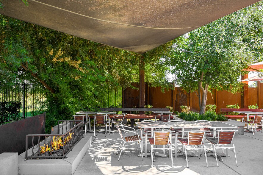 More Photos Of 19920 1st St, Hilmar Restaurant For Lease