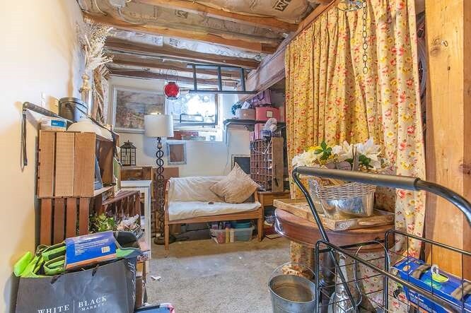 More Photos Of 330 N Institute St, Colorado Springs Freestanding For Sale
