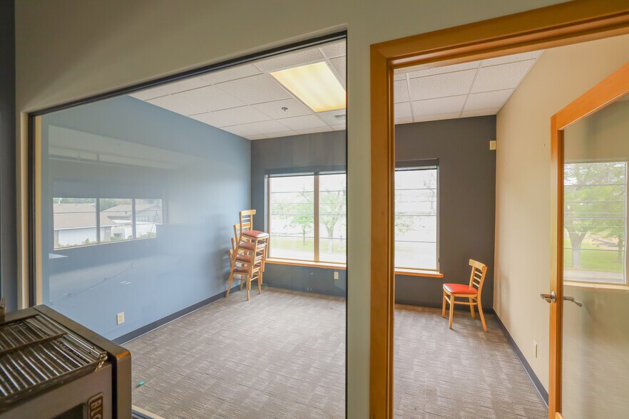 More Photos Of 5110 Tieton Dr, Yakima General Retail For Sale