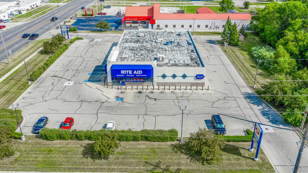 More Photos Of 3050 Bay Rd, Saginaw Drugstore For Sale