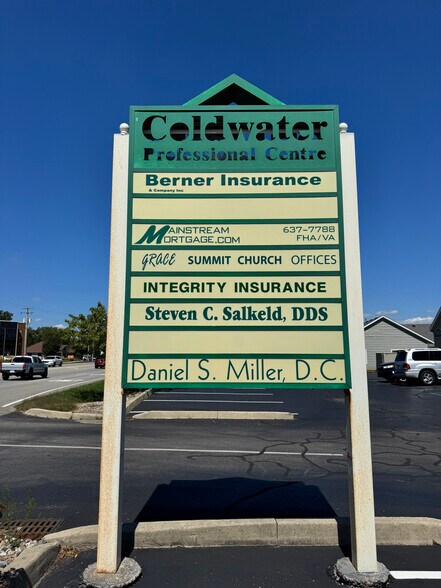 More Photos Of 10534-10536 Coldwater Rd, Fort Wayne Office For Sale