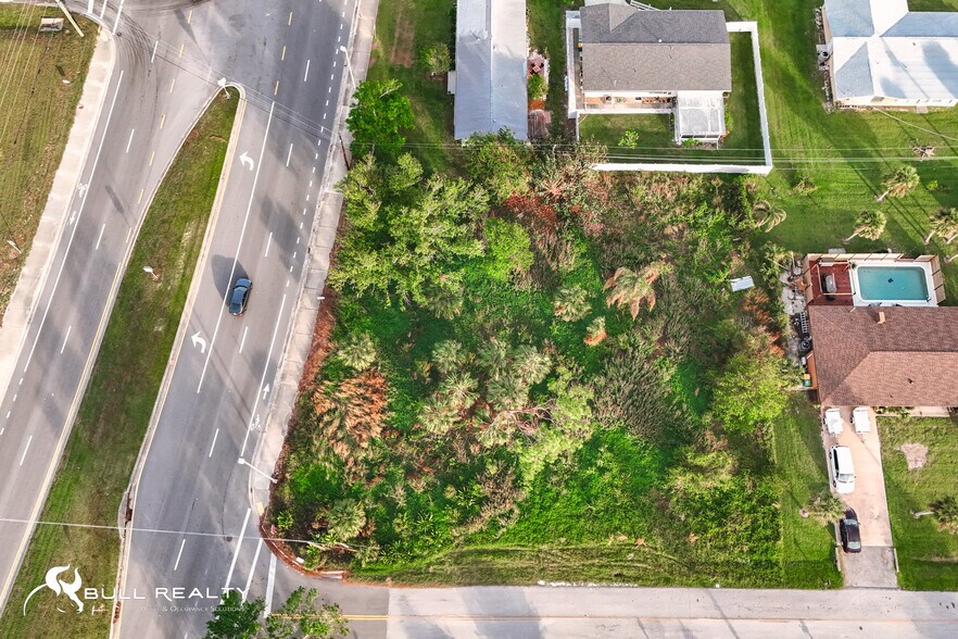 More Photos Of 1605 Mel-O-De Ln, Englewood Land For Sale