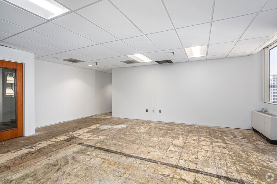 More Photos Of 801 Roeder Rd, Silver Spring Office For Sale