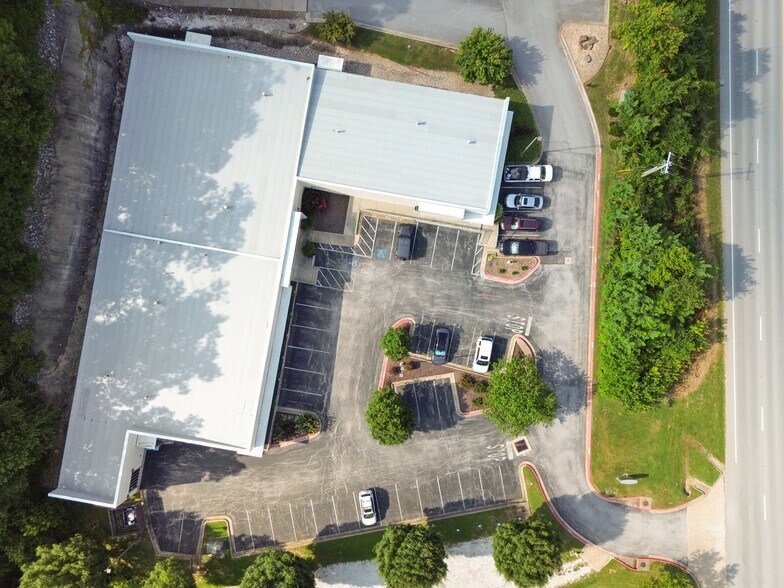 More Photos Of 2601 N Walton Blvd, Bentonville Office For Lease