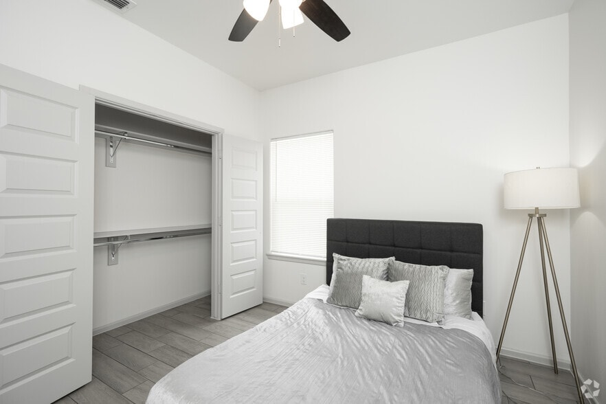 More Photos Of 1802 N Sugar Rd, Edinburg Apartments For Sale