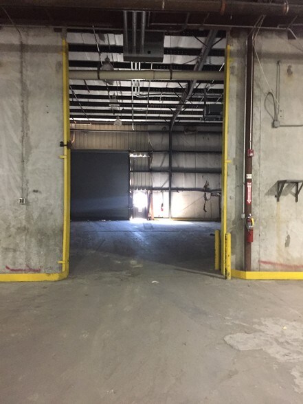 More Photos Of 14 Pine House Rd, Trenton Warehouse For Sale
