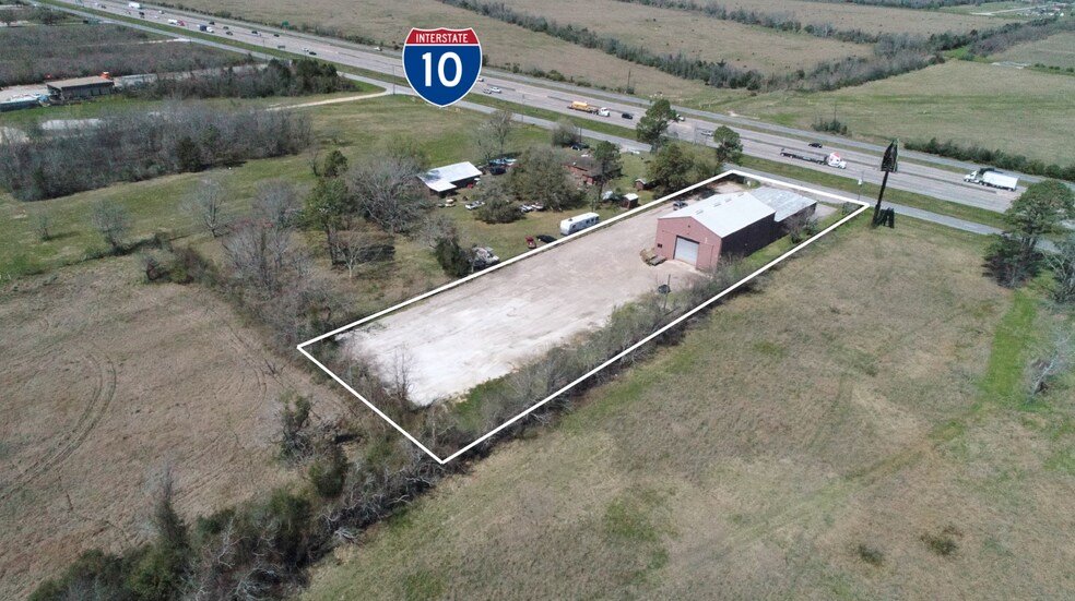Primary Photo Of 7108 East Fwy, Baytown Warehouse For Lease
