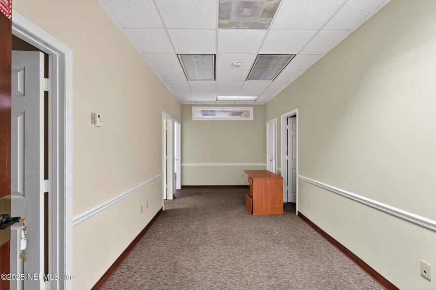 More Photos Of 644 Cesery Blvd, Jacksonville Medical For Sale