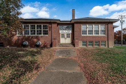 Primary Photo Of 9707 Chicago Heights Blvd, Saint Louis Specialty For Sale