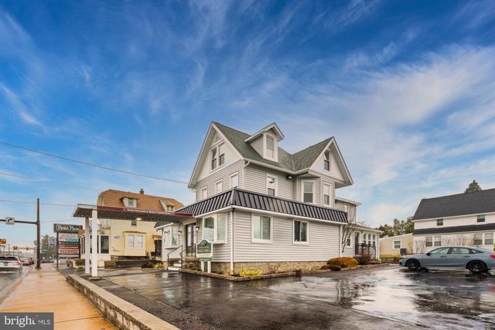 More Photos Of 625 Byberry Rd, Philadelphia Funeral Home For Sale