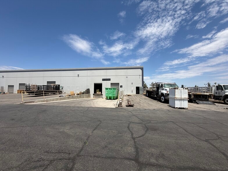 More Photos Of 6770 Bermuda Rd, Las Vegas Warehouse For Lease