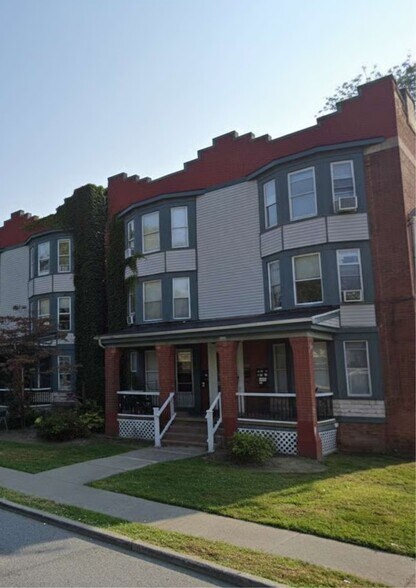 More Photos Of 77 Garden St, Poughkeepsie Apartments For Sale