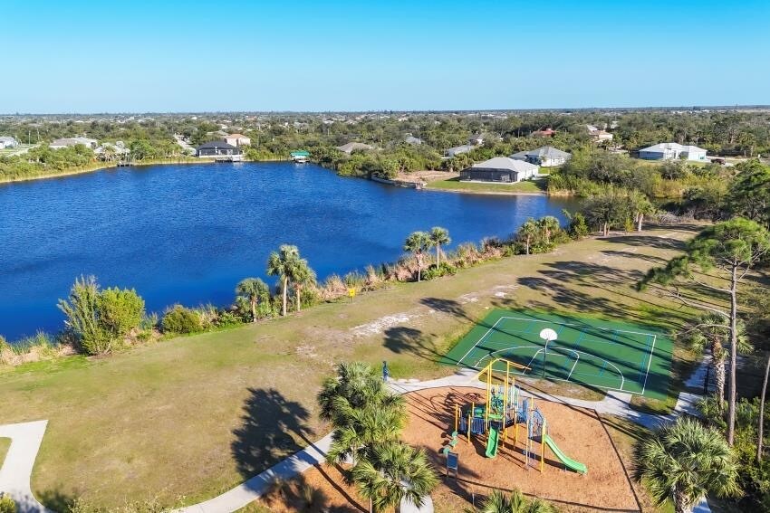 More Photos Of 10141 & 10143 Amicola St, Port Charlotte Apartments For Sale