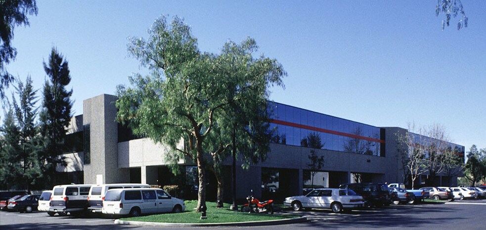 More Photos Of 26610 Agoura Rd, Calabasas Unknown For Lease