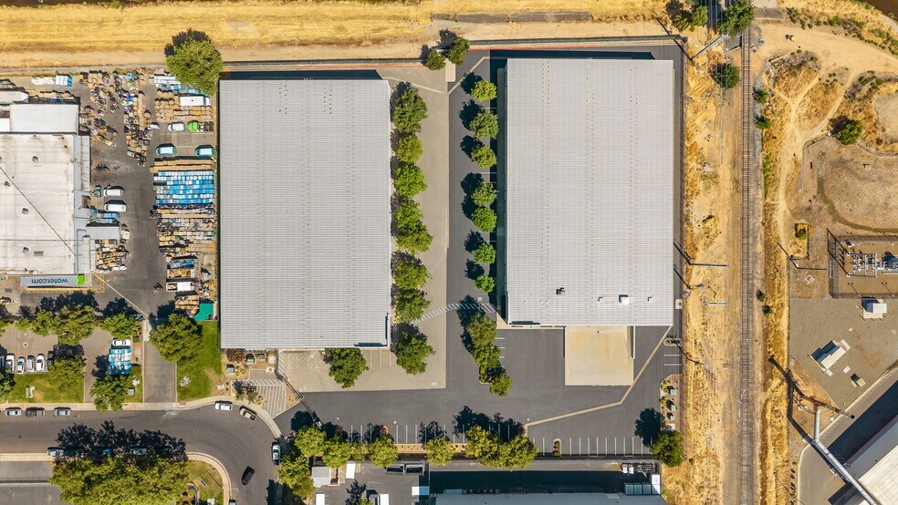 More Photos Of 8655 Younger Creek Dr, Sacramento Distribution For Lease