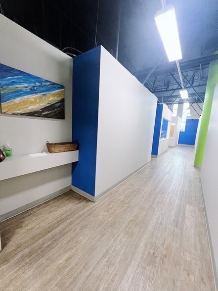 More Photos Of 335 N 3rd St, Burbank Apartments For Lease