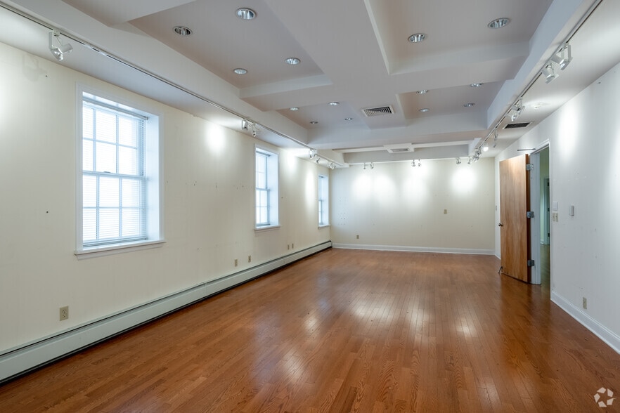 More Photos Of 36 Bergen St, Hackensack Loft Creative Space For Sale