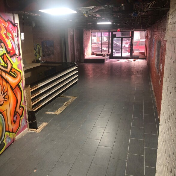 More Photos Of 27 Pleasant St, Worcester Flex For Lease