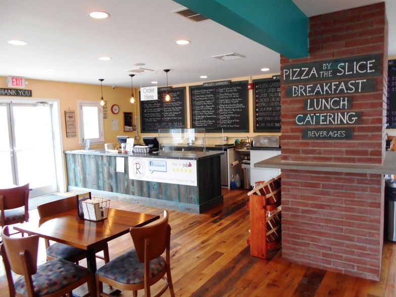 More Photos Of 148 Elizabeth St, Derby Restaurant For Lease
