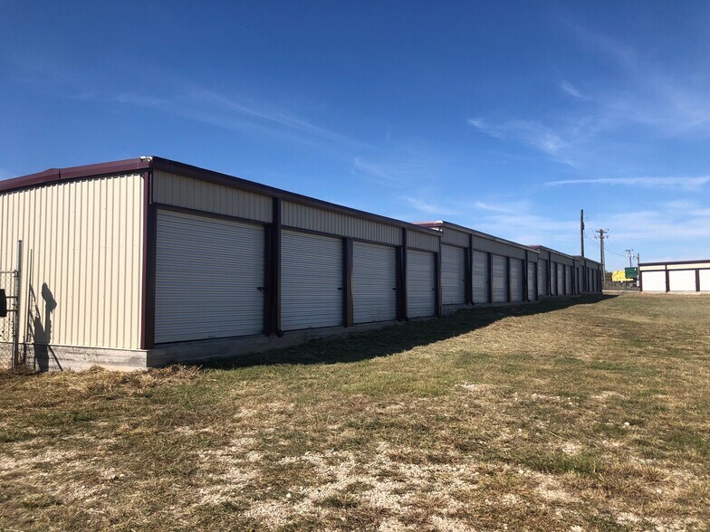 More Photos Of 8877 Stewarts Mdws, College Station Self Storage For Sale