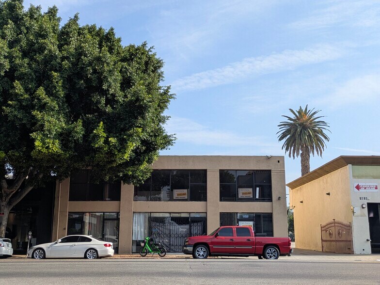 More Photos Of 1625 W Pico Blvd, Los Angeles Storefront Retail Office For Lease
