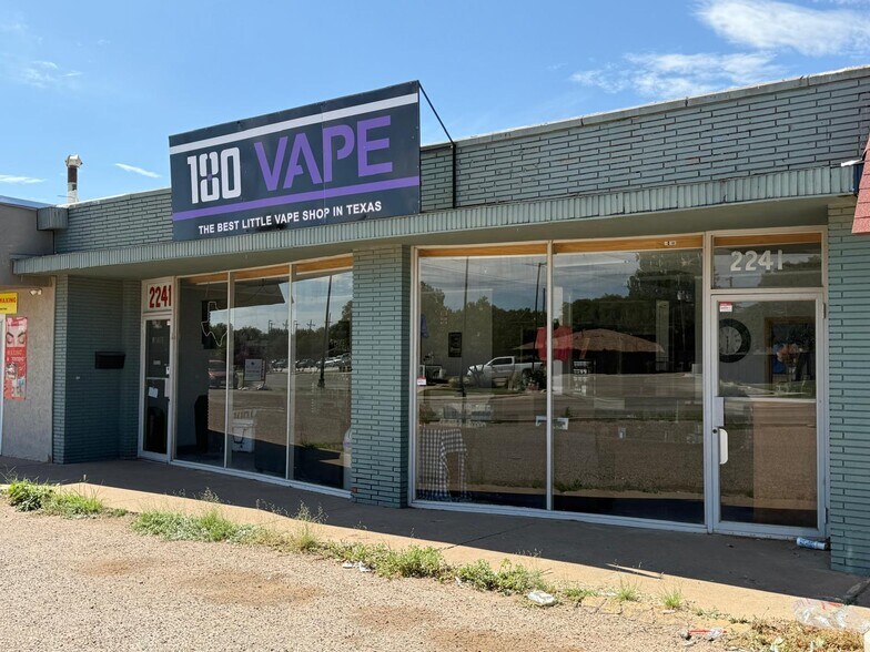 Primary Photo Of 2241 34th St, Lubbock General Retail For Sale