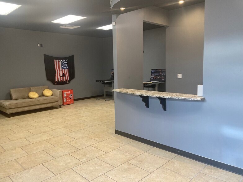 More Photos Of 2420 E Truman Rd, Kansas City Unknown For Lease