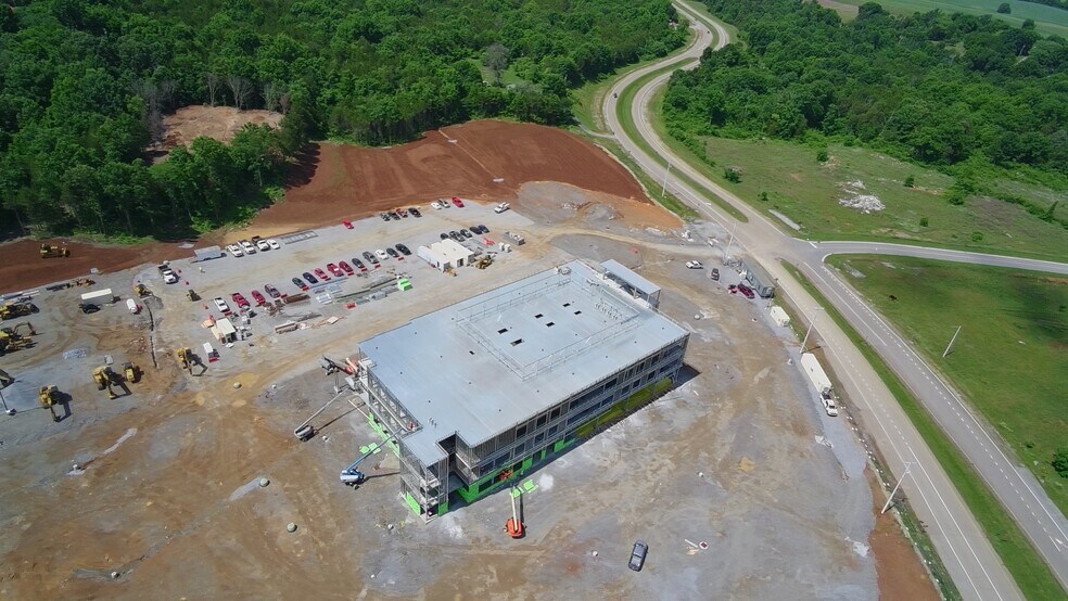 More Photos Of 624 Merchants Greene blvd, Morristown Office For Lease