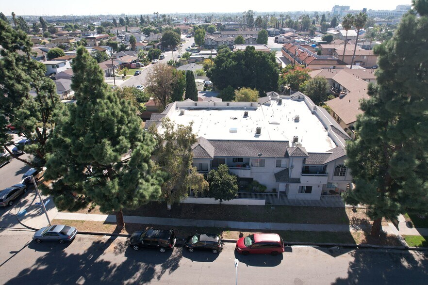 More Photos Of 6331 Los Robles Ave, Buena Park Apartments For Sale