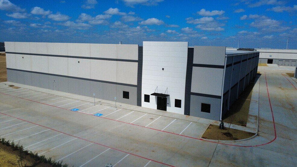 Primary Photo Of 2578 Discovery Hills Pky, Brookshire Industrial For Sale