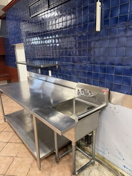 More Photos Of 3519 Bathurst St, Toronto Storefront Retail Residential For Lease