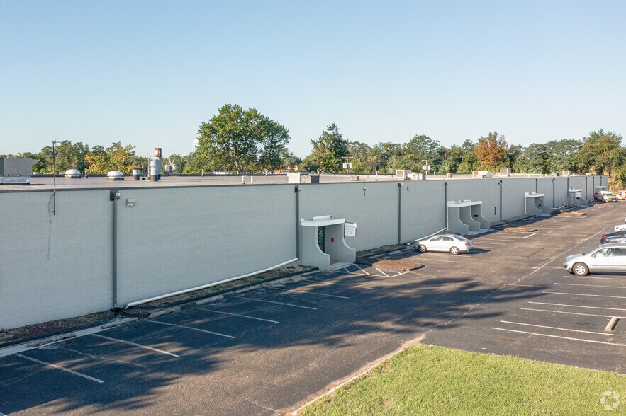 More Photos Of 815 Hylton Rd, Pennsauken Warehouse For Lease