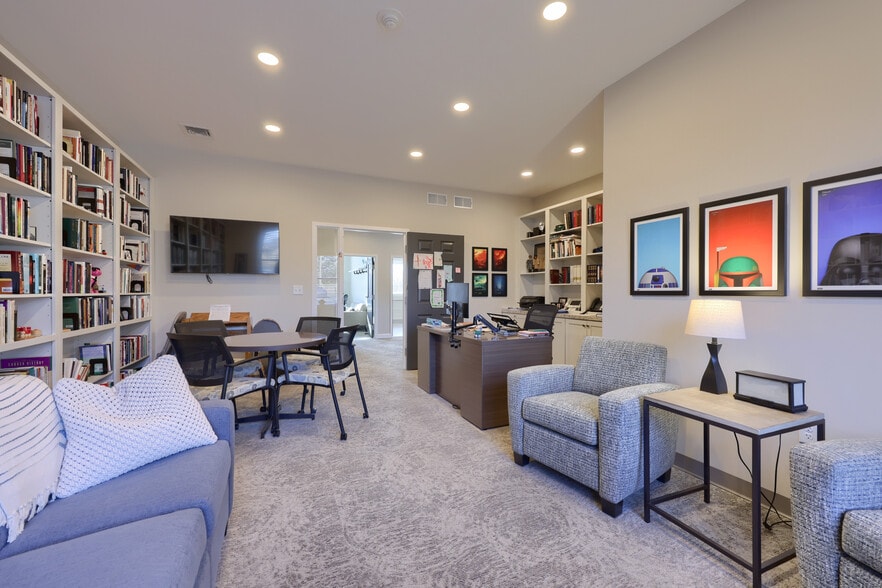 More Photos Of 121 Walnut Hill Rd, Millersville Religious Facility For Sale