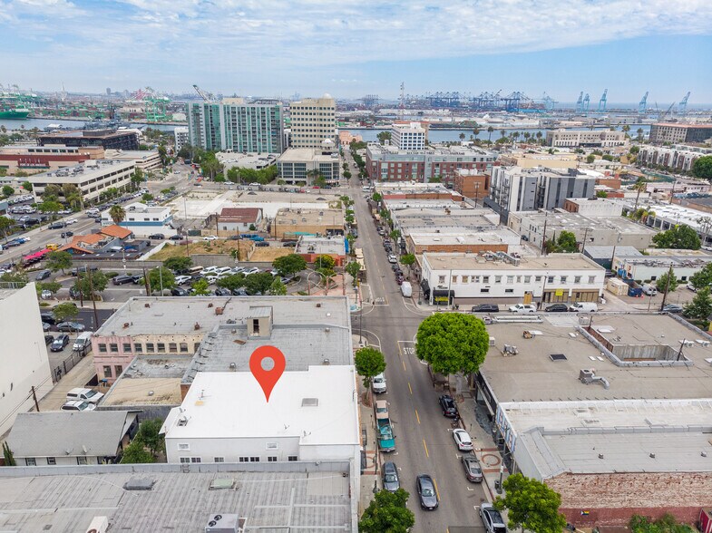 More Photos Of 418-424 W 6th St, San Pedro Apartments For Sale