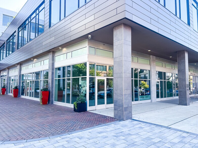 More Photos Of 101 N Queen St, Lancaster Apartments For Lease